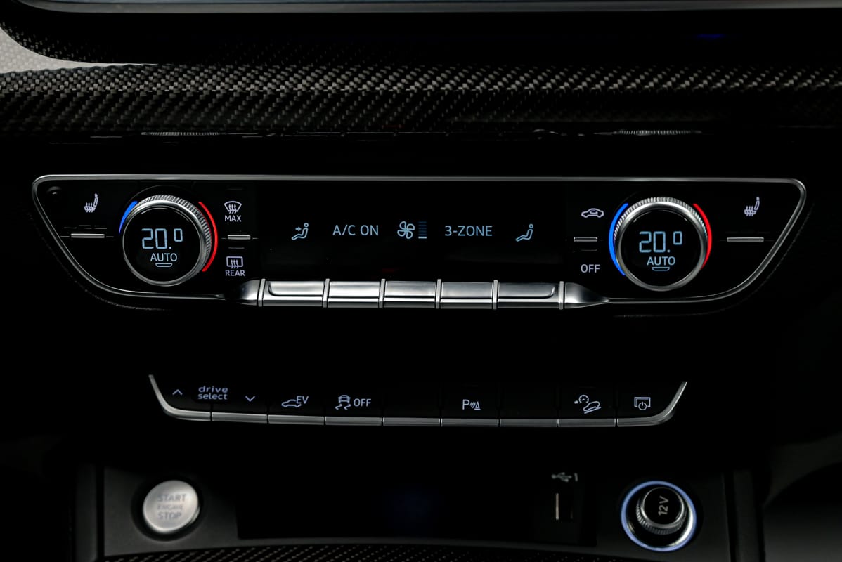 Audi Q5 55 TFSIe2020 11/17