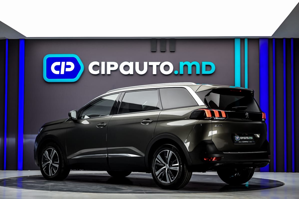 Peugeot 5008 2020 2/17