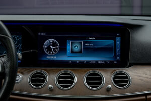 Mercedes-Benz E-Class All-Terrain2017 10/16