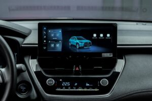 Toyota Corolla Cross 2025 10/17