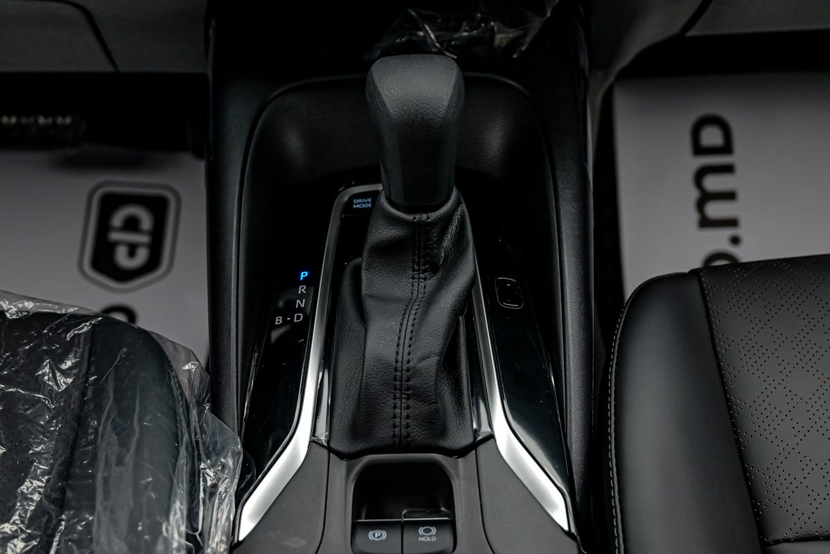 Toyota Corolla 2025 12/16