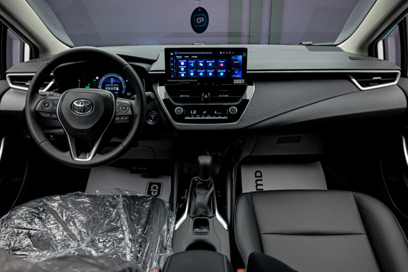 Toyota Corolla 2025 5/16