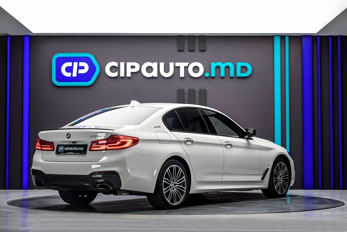 BMW 5 Series 530e2017 3/16