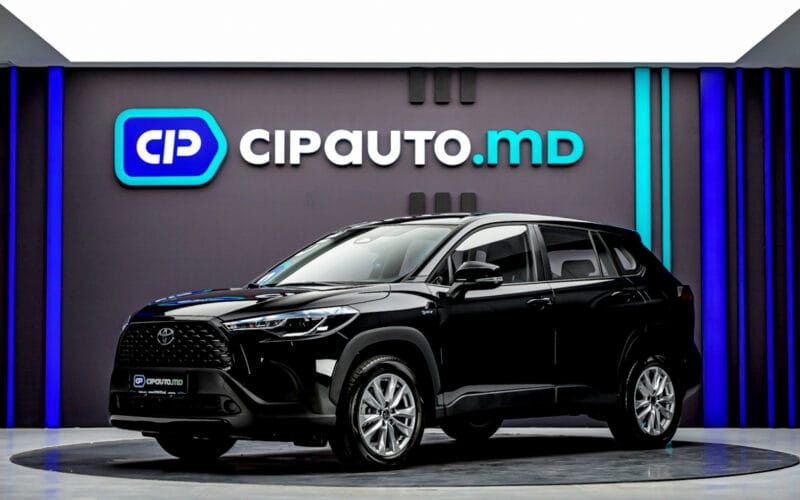 Toyota Corolla Cross 2025 - 6 000 km - Hybrid - Automată