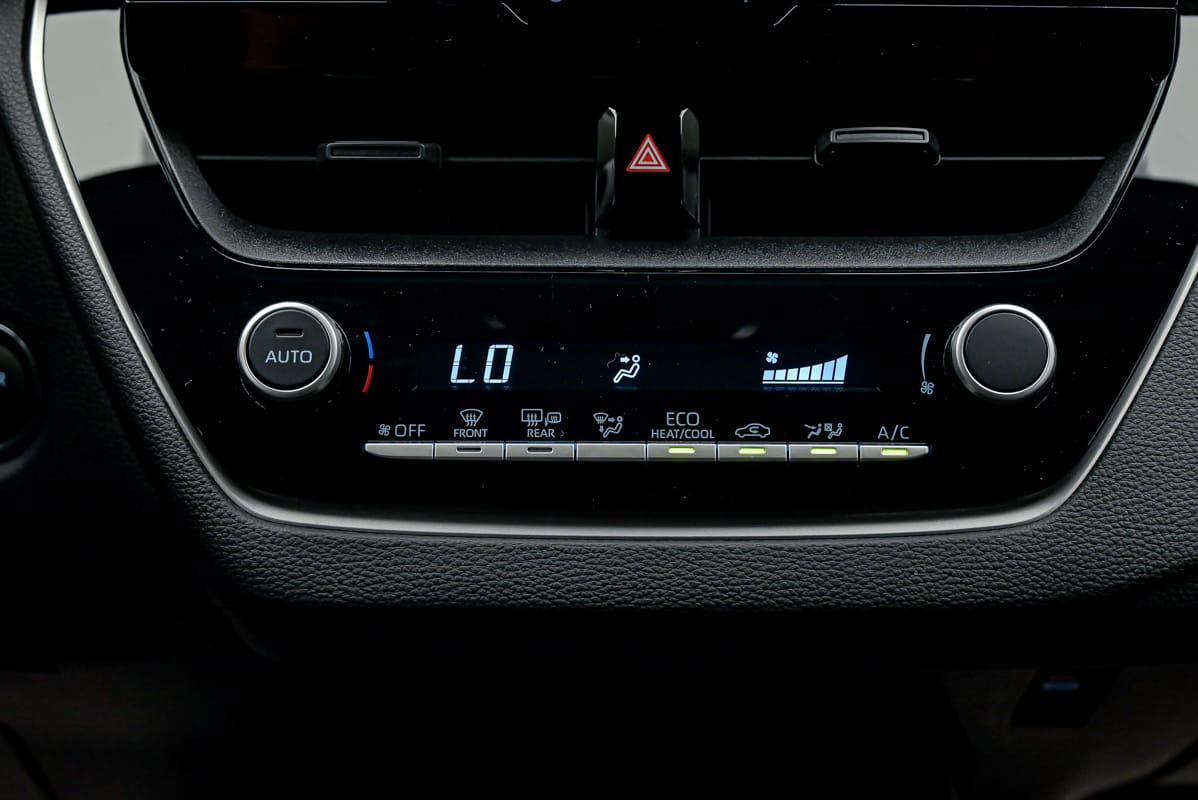 Toyota Corolla 2025 11/16