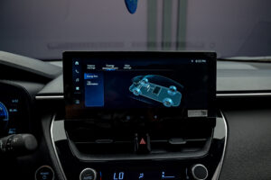 Toyota Corolla Cross 2025 15/17