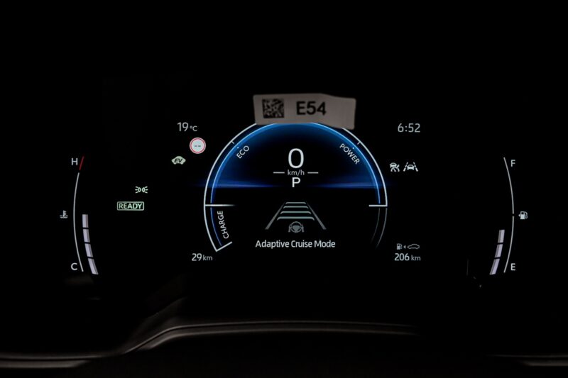 Toyota Corolla Cross 2025 8/17