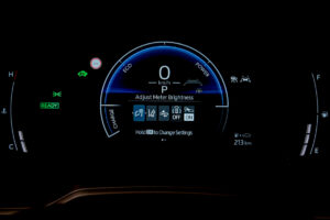 Toyota Corolla Cross 2025 15/17