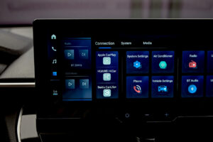 Toyota Corolla Cross 2025 16/17