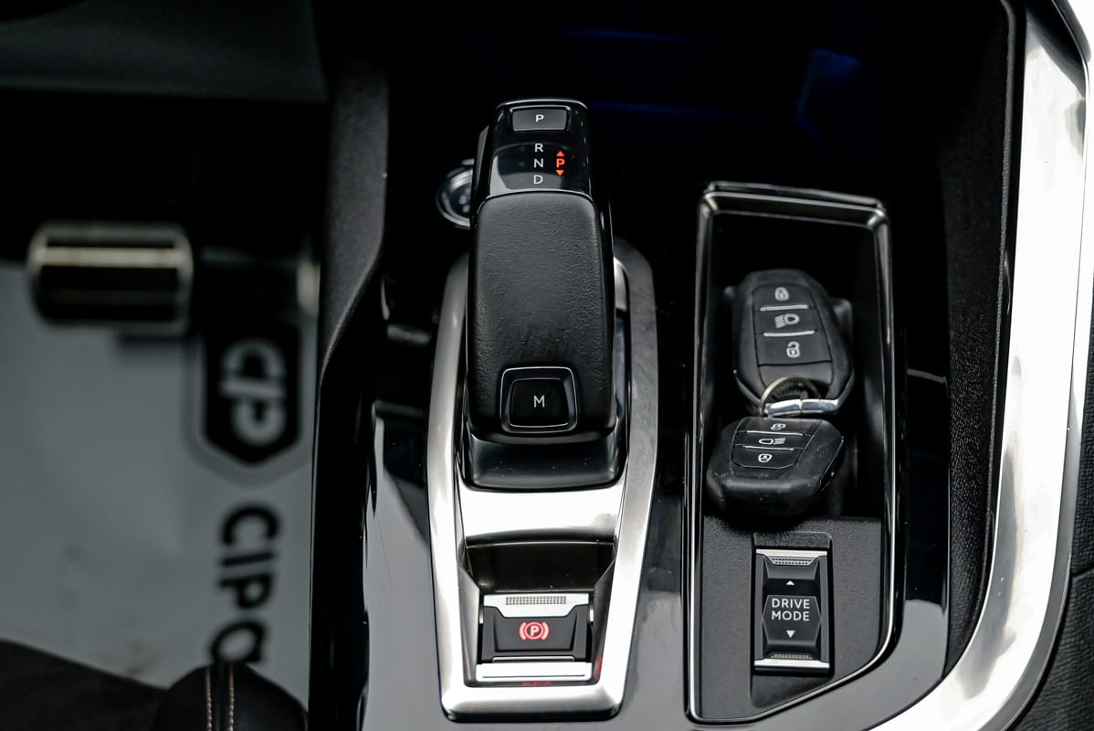 Peugeot 5008 2021 11/17