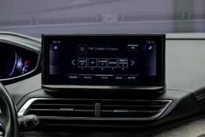 Peugeot 5008 2021 10/17