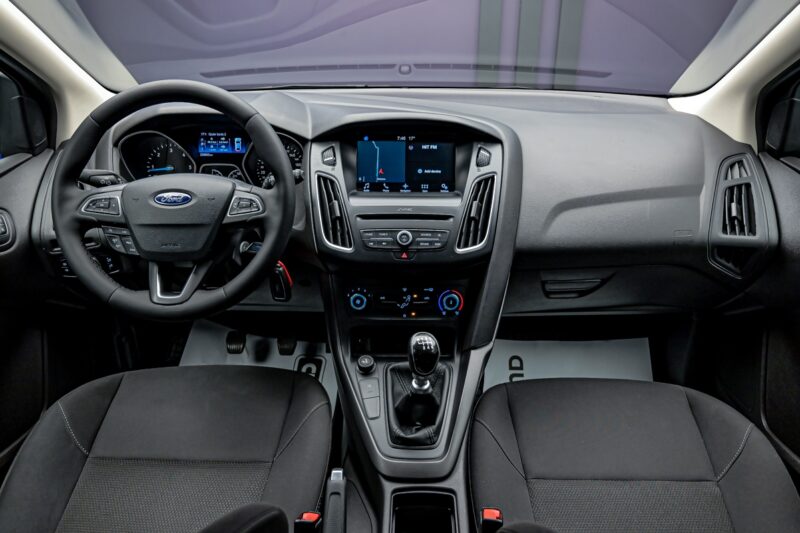 Ford Focus 2016 5/14