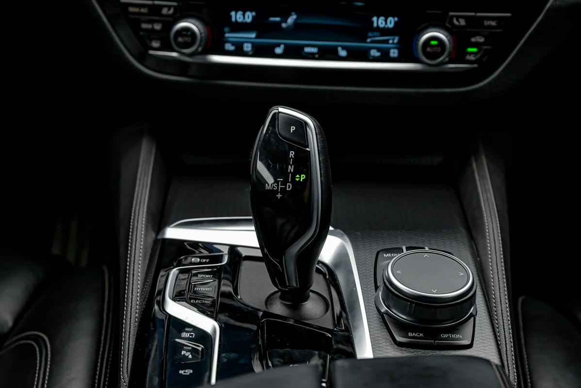 BMW 5 Series 530e2021 12/17