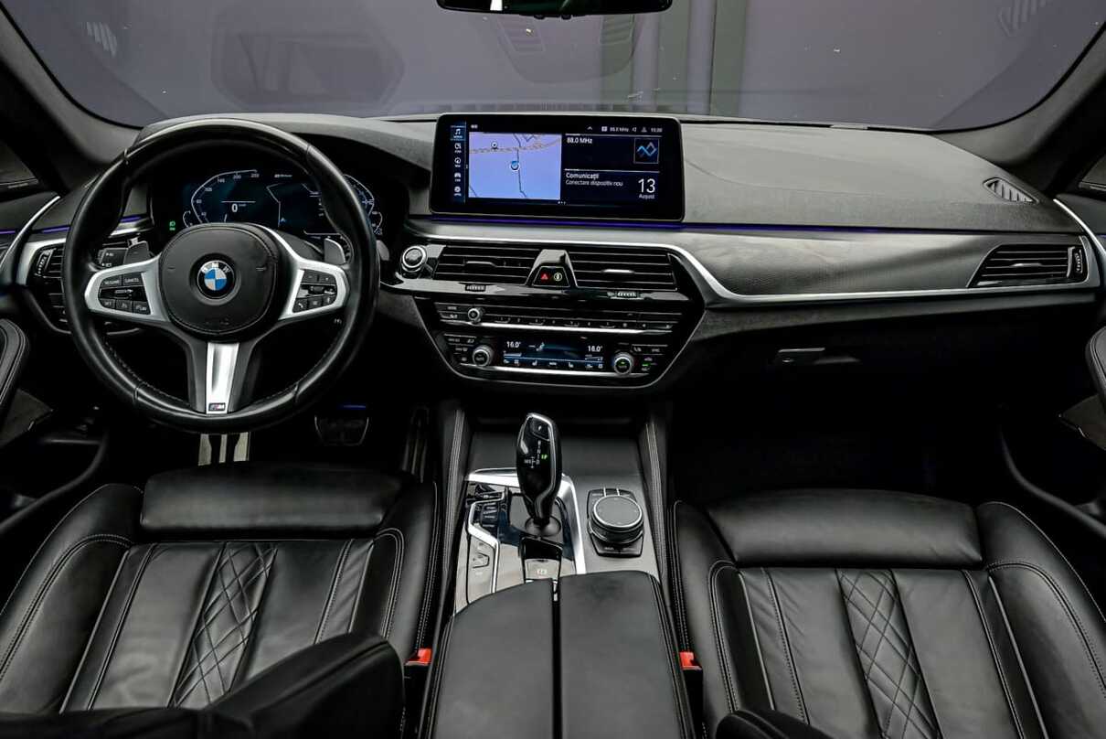 BMW 5 Series 530e2021 5/17