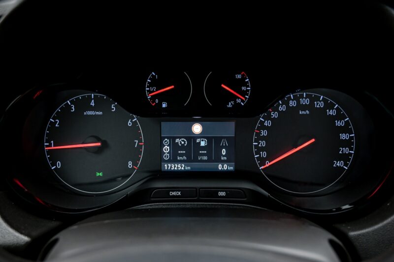 Opel Grandland X 2021 8/15