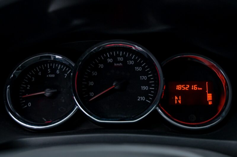 Dacia Logan MCV 2016 8/13