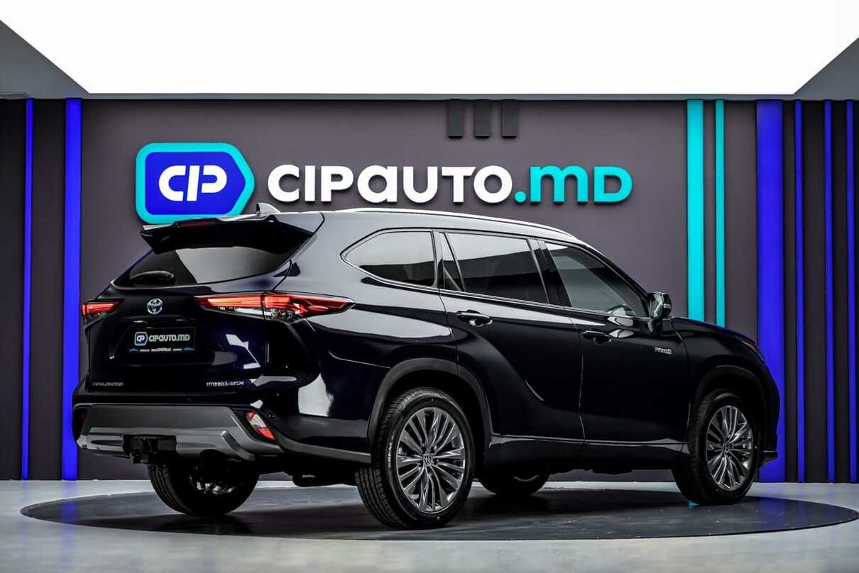 Toyota Highlander 2021 3/16