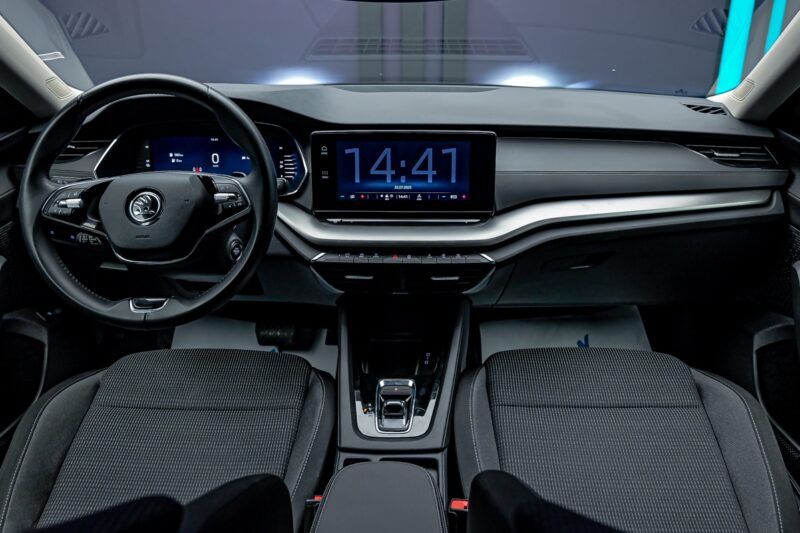 Skoda Octavia 2021 5/15