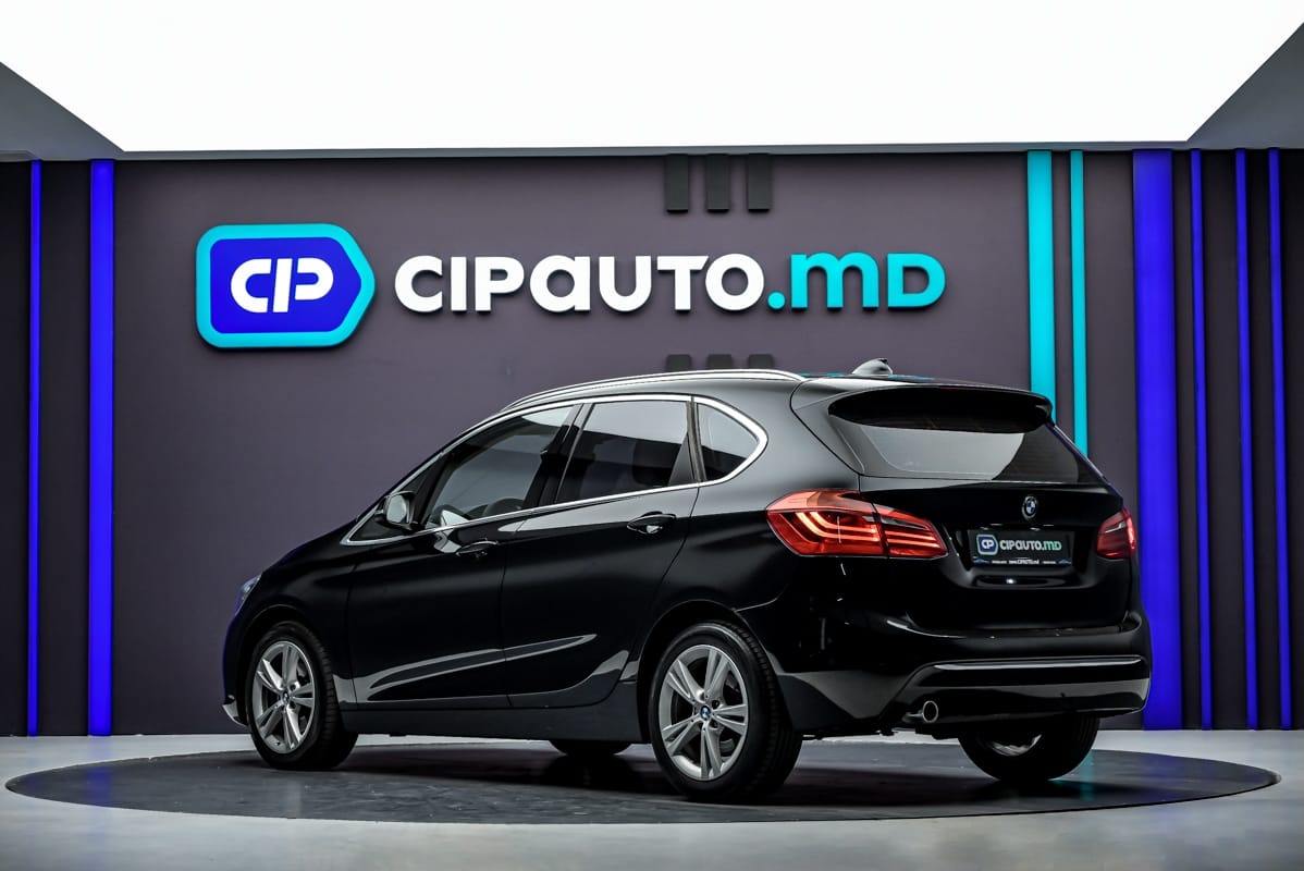 BMW 2 Series 2016 2/15