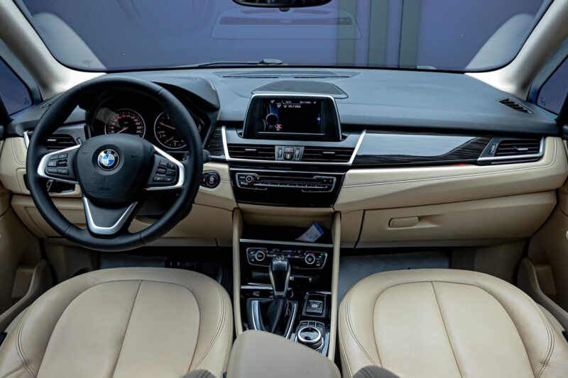 BMW 2 Series 2016 5/15