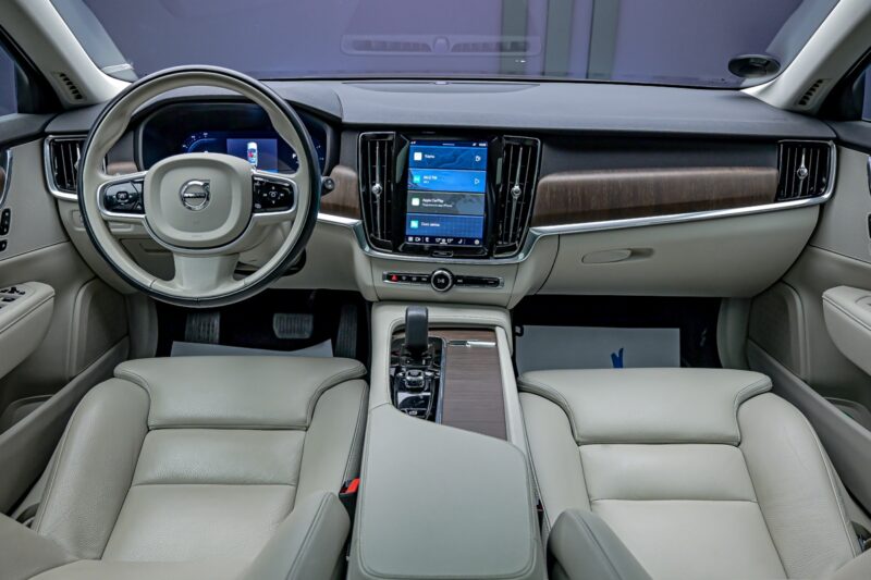 Volvo V90 Cross Country B42021 5/15