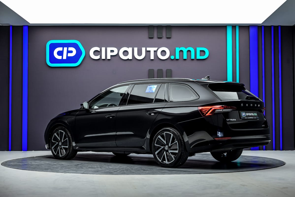 Skoda Octavia iV2021 2/17