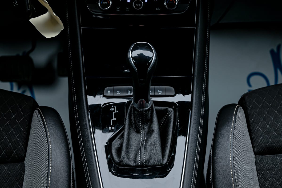 Opel Grandland X 2021 12/17