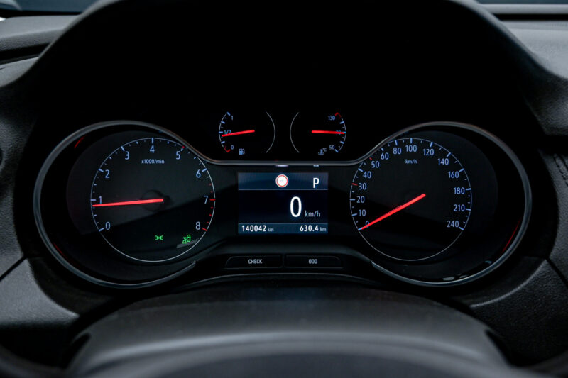 Opel Grandland X 2021 8/17