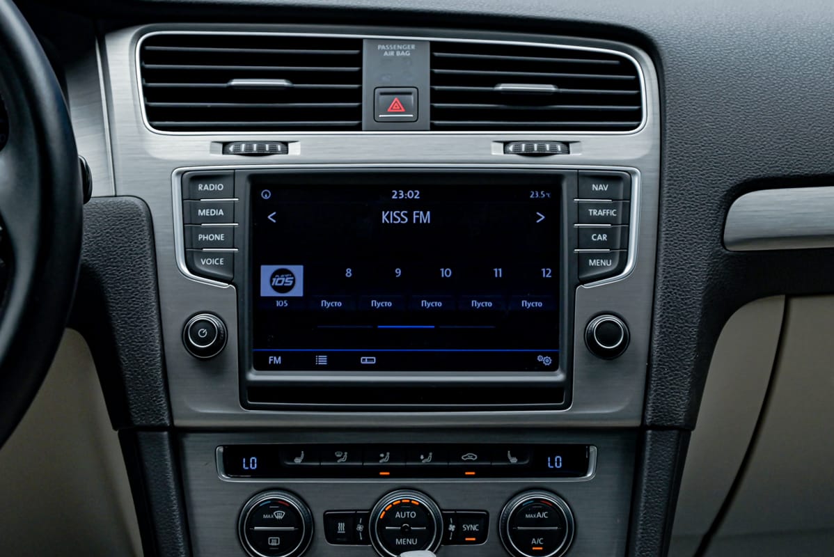 Volkswagen Golf 2016 10/15