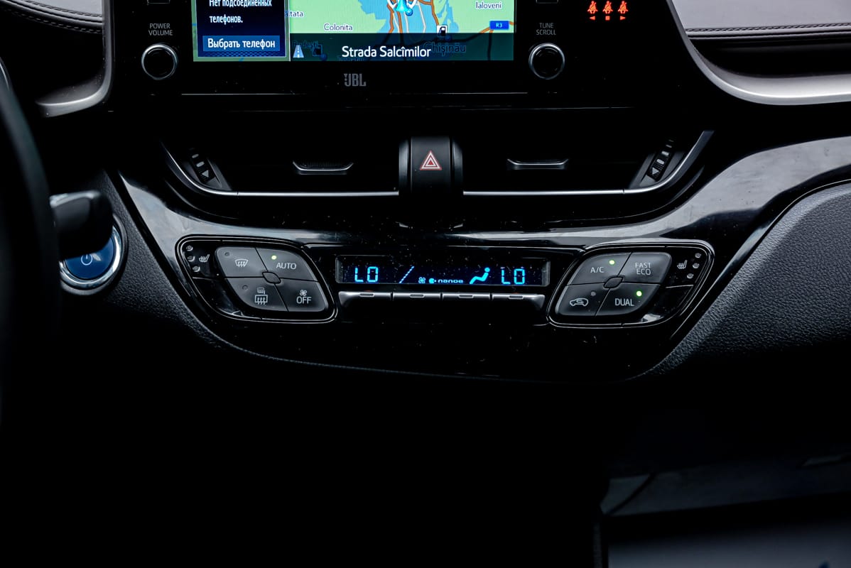 Toyota C-HR 2020 11/17