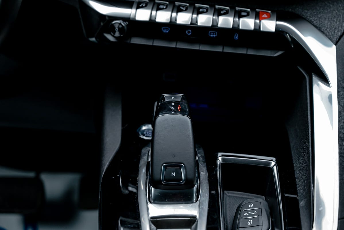 Peugeot 3008 2020 12/16