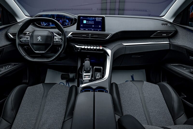 Peugeot 3008 2020 5/16