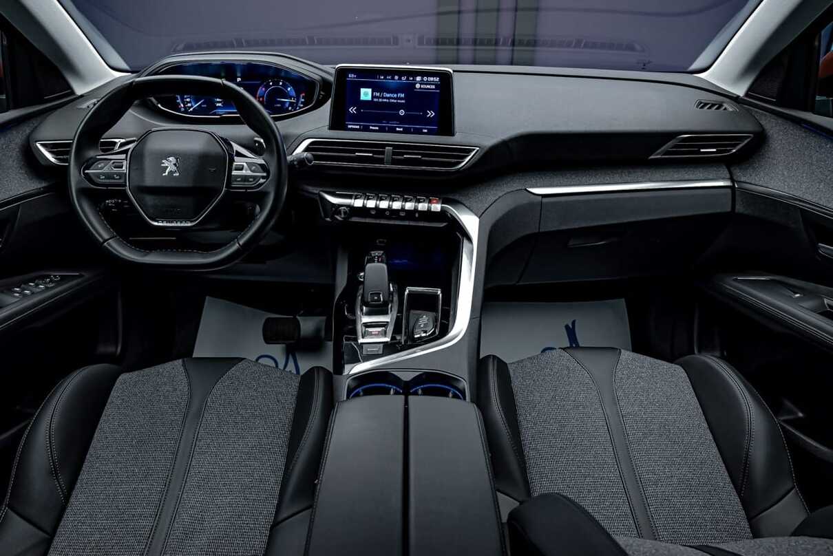 Peugeot 3008 2020 5/16