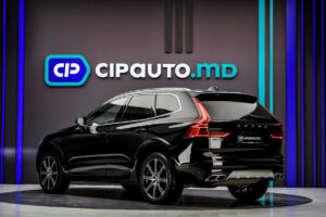 Volvo XC60 2019 2/18