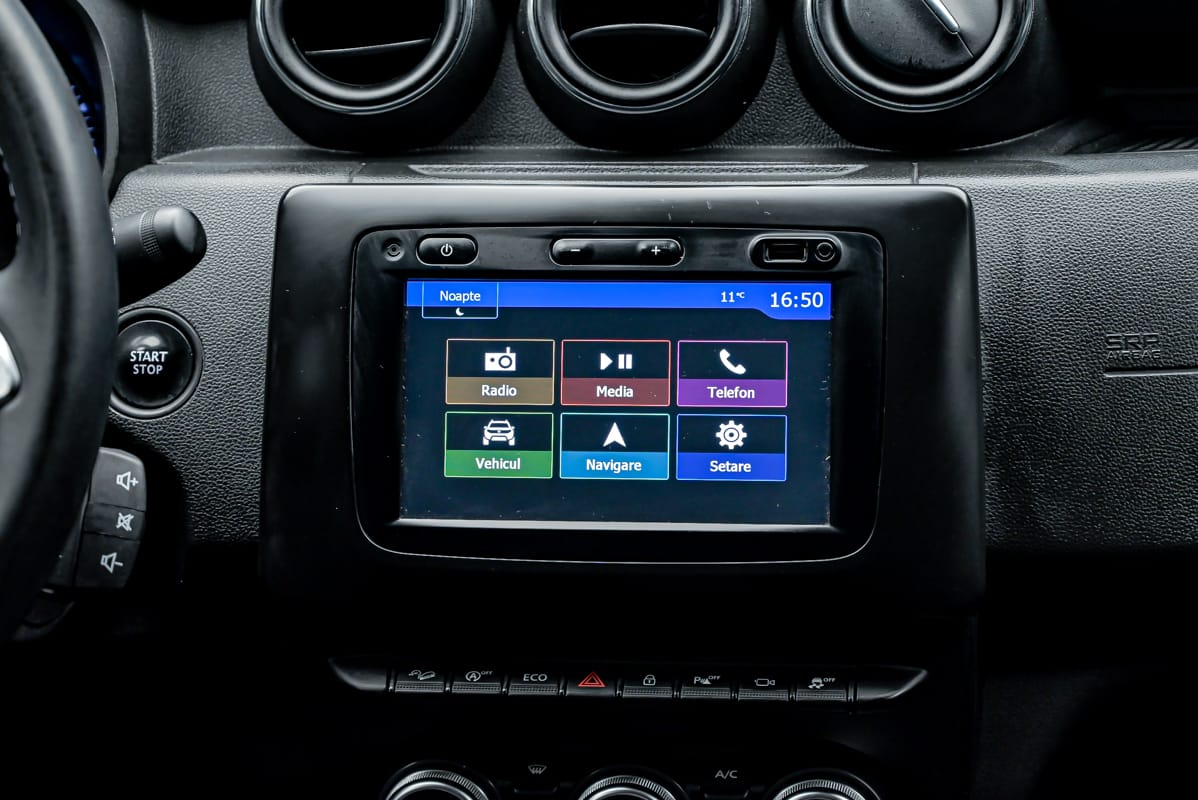 Dacia Duster 2018 10/13