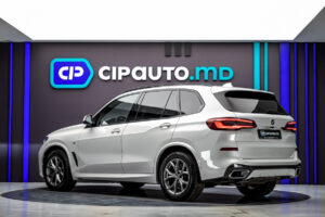 BMW X5 40i2019 2/17