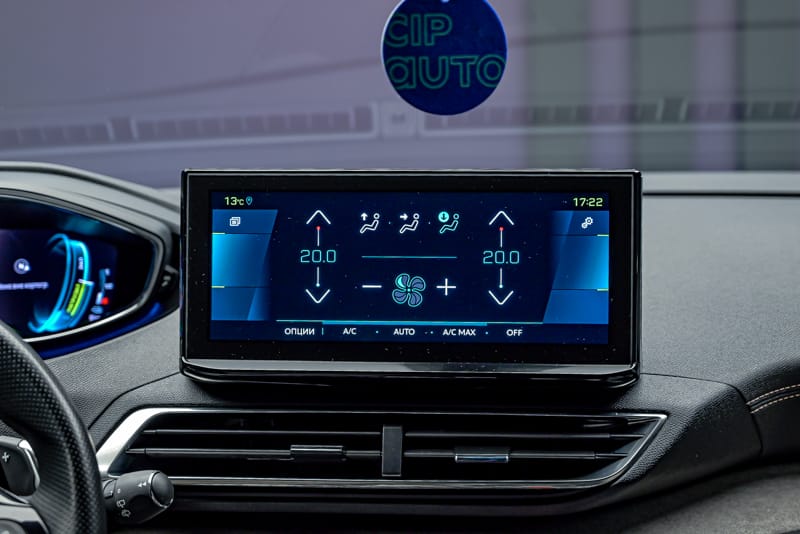 Peugeot 3008 2021 10/14