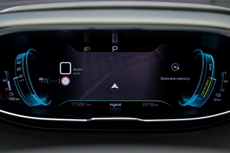 Peugeot 3008 2021 8/15