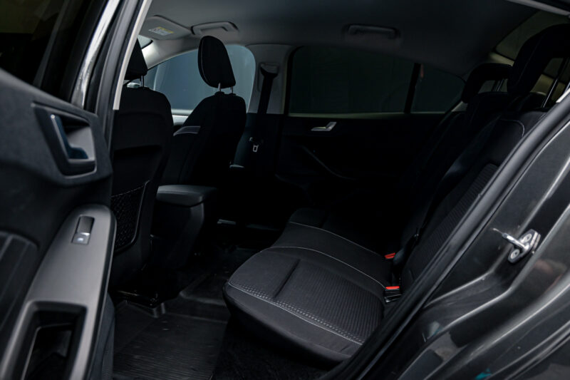 Ford Focus 2018 8/12