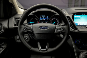 Ford Kuga 2018 9/16