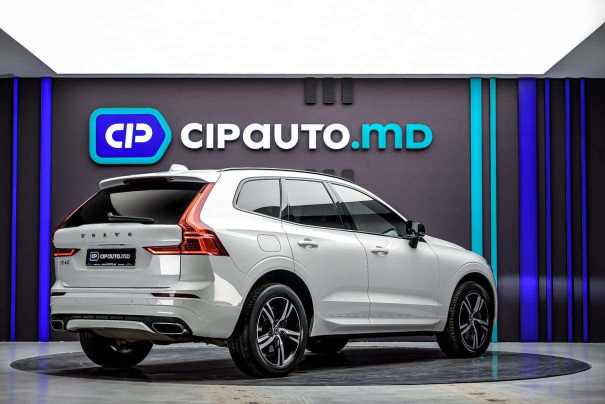 Volvo XC60 2019 3/14