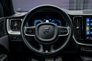 Volvo XC60 2019 9/14