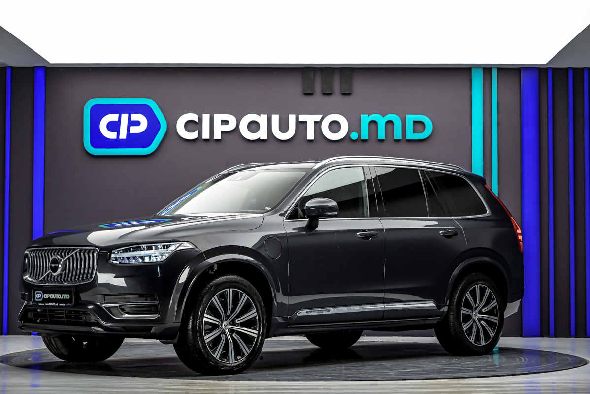 Volvo XC90 2019 - 128 000 km - Plug-in Hybrid - Automată
