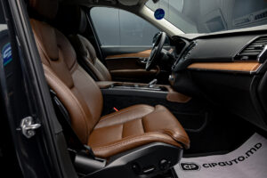 Volvo XC90 2019 6/17