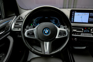 BMW X3 30e2022 9/17