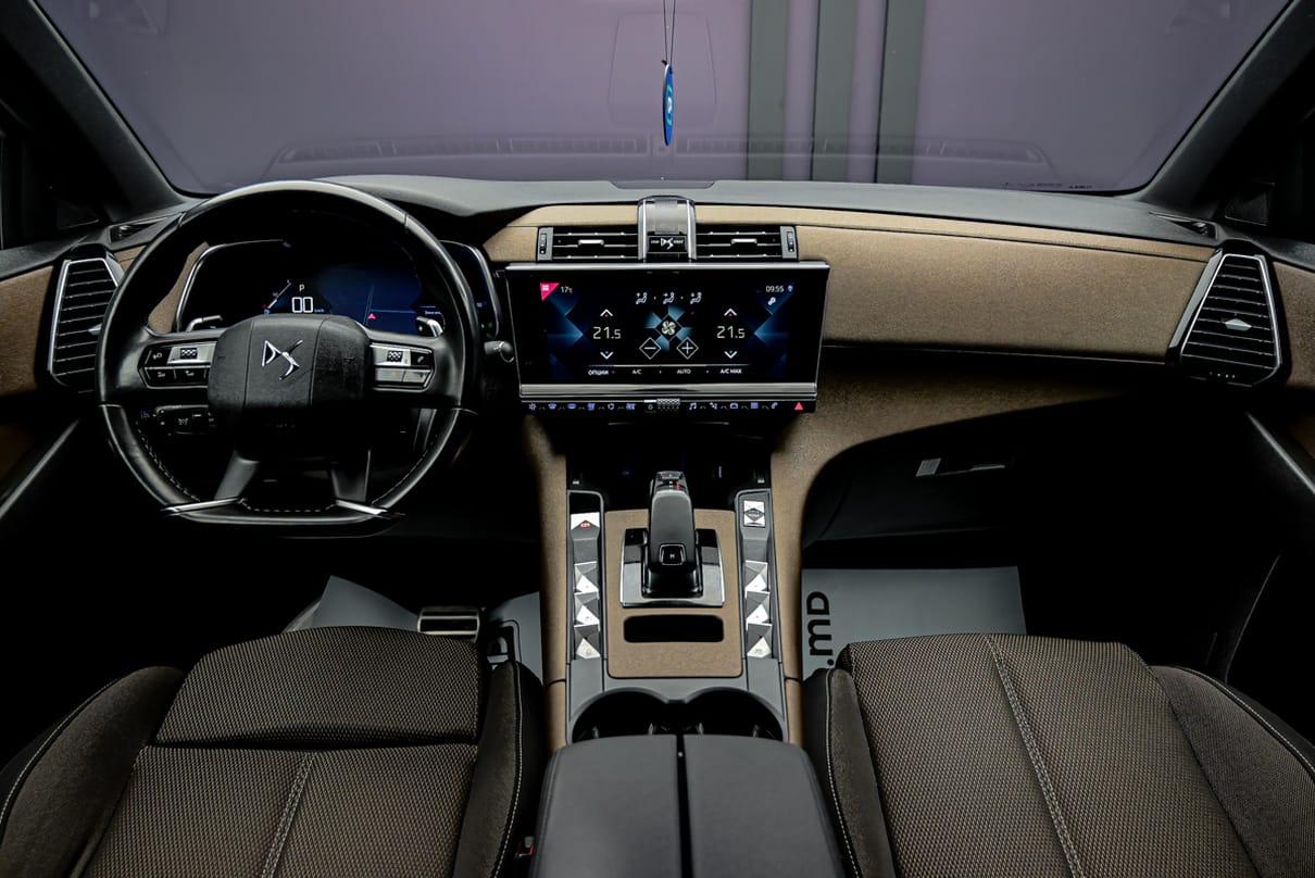 DS_Automobiles DS 7 Crossback 2019 5/14