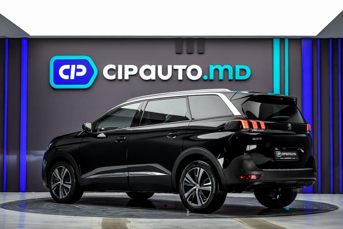 Peugeot 5008 2019 2/15