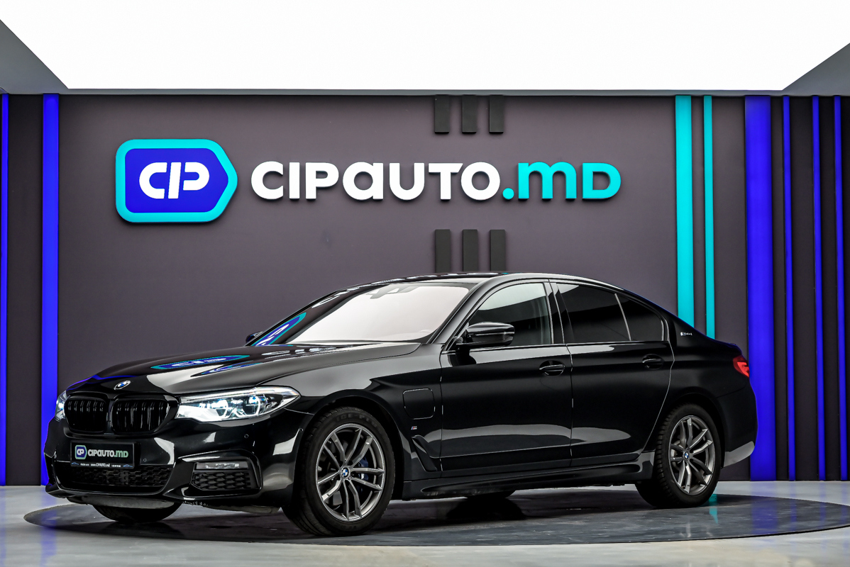 BMW 5 Series 2019 - 191 000 km - Plug-in Hybrid - Automată