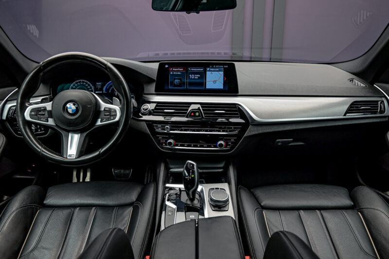 BMW 5 Series 2019 5/15