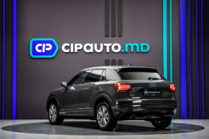 Audi Q2 2018 2/17
